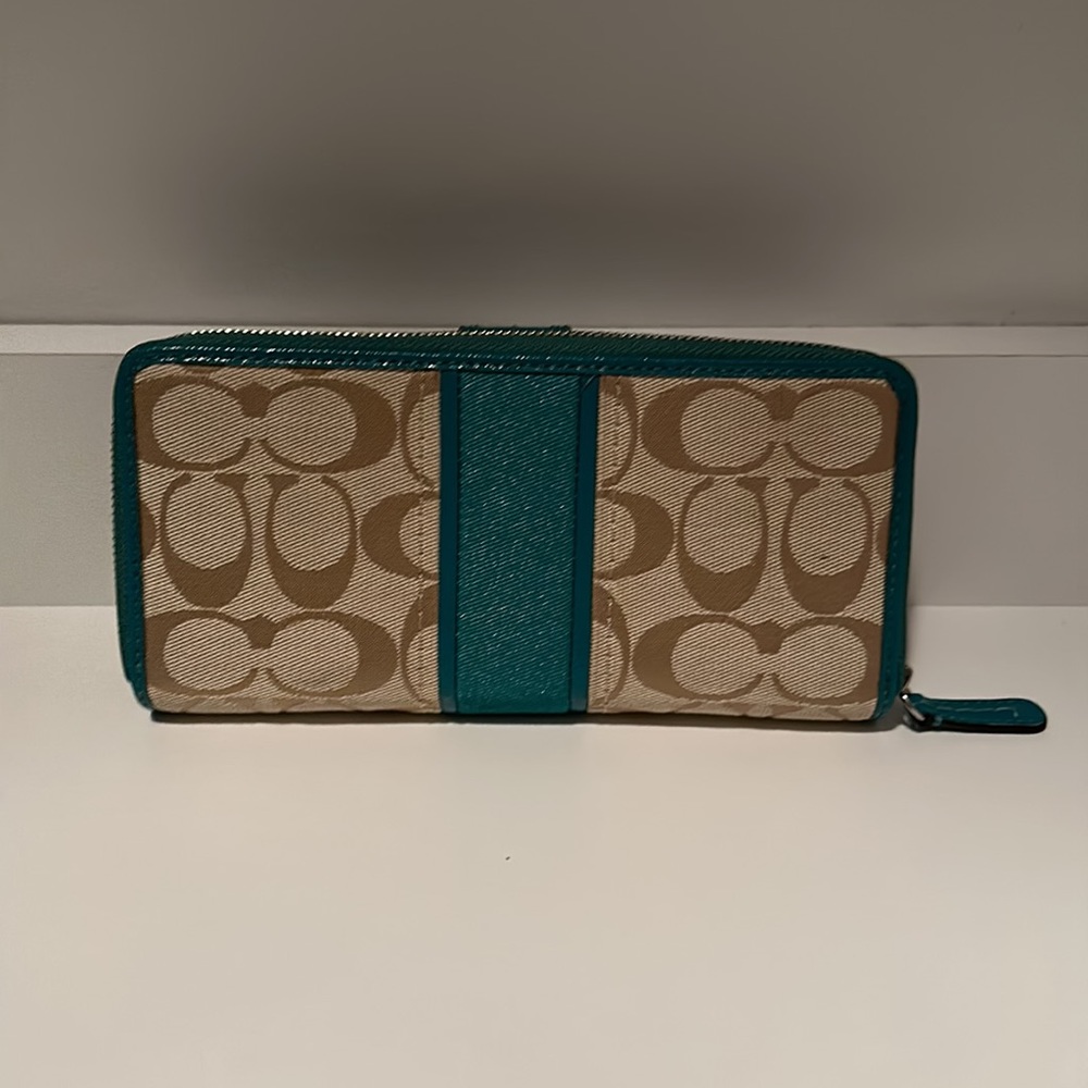 Coach Teal and Beige Wallet - Picture 2 of 4